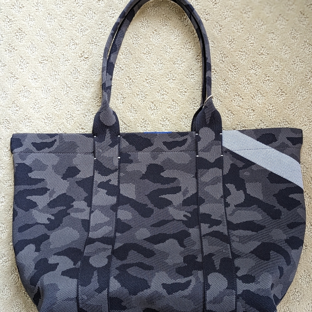 Rothy's The Essential Tote Slate Camo